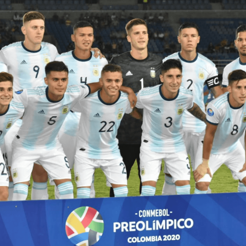 Argentina fue muy superior a Chile, ganó 2-0 y sueña con Tokio 2020