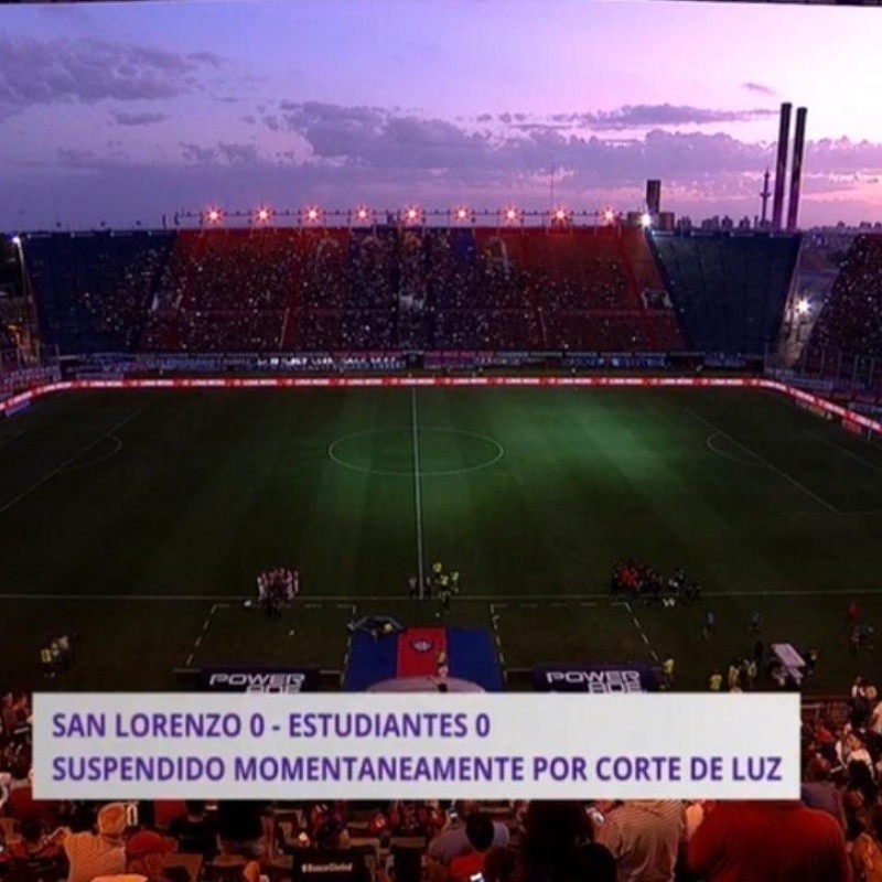 ¡Bienvenido, Masche! Se cortó la luz en San Lorenzo-Estudiantes