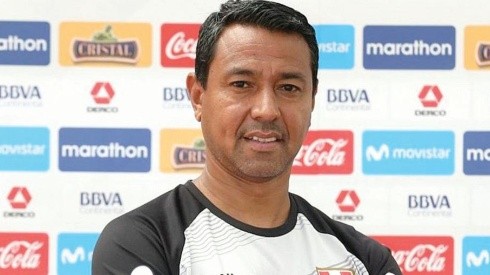 Nolberto Solano es el DT de la Selección Sub23.