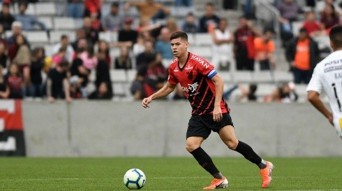 Athletico-PR tem novidade na negociação com Gabriel Fernández; Rossetto deve seguir para a MLS
