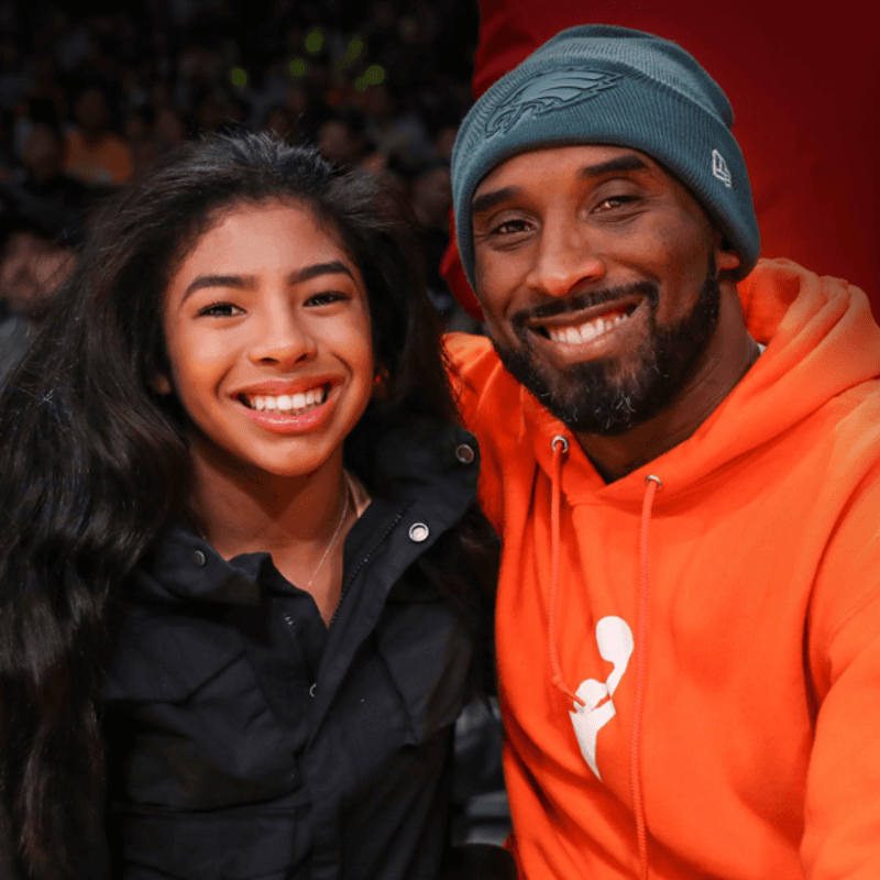 Los Lakers reactivaron su cuenta de Twitter con una foto de Kobe y Gianna