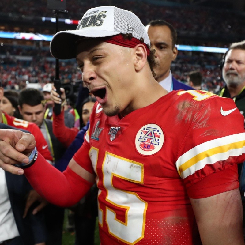 Mahomes rompió la maldición del Madden