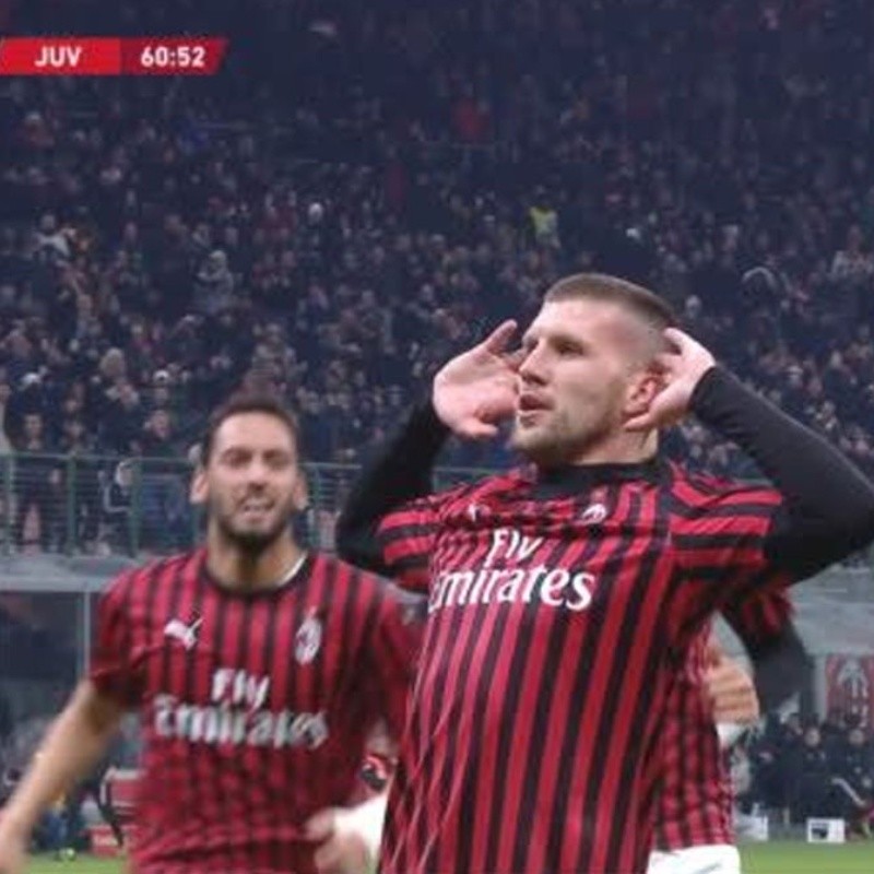 Milan golpeó primero: Rebic le pegó de volea y marcó el 1-0 ante Juventus