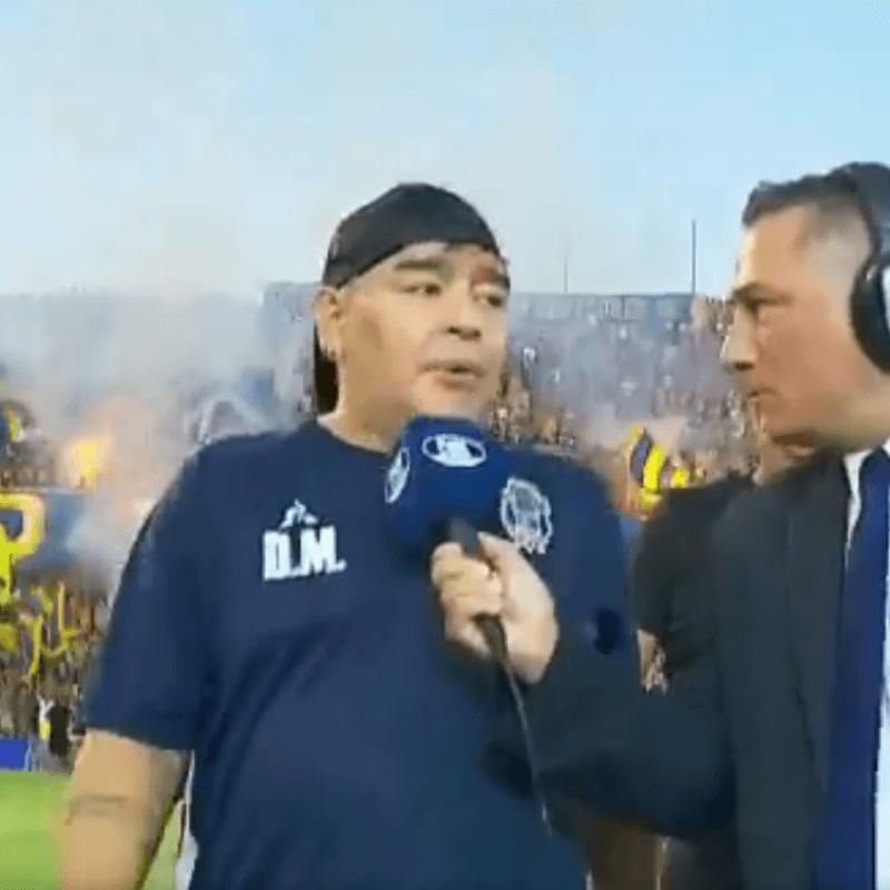 Entendió todo: la frase que tiró Maradona apenas pisó el Gigante de Arroyito