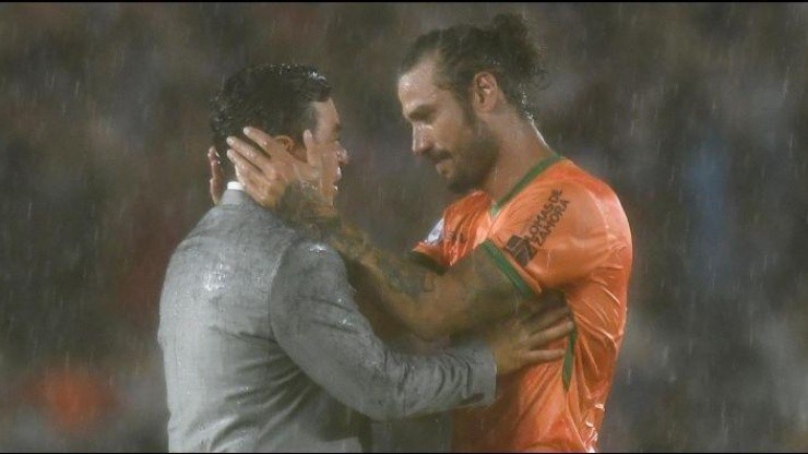 Foto de Daniel Osvaldo junto a Marcelo Gallardo.