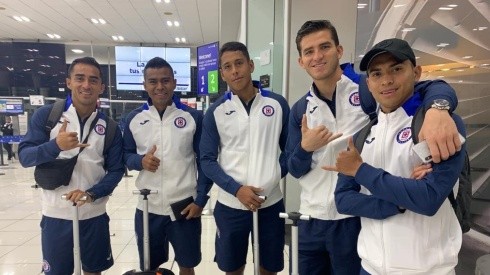 Cruz Azul ya viaja rumbo a Jamaica para enfrentar a Portmore United
