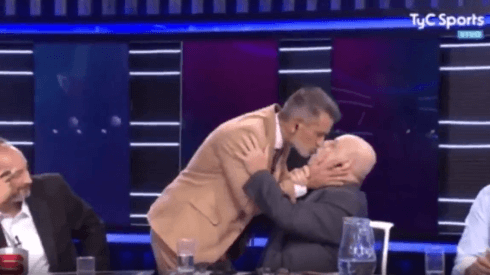 Diego Díaz y Horacio Pagani se besaron al aire: "Yo te amo, Horacio"