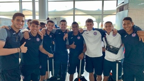 Cruz Azul viaja de vuelta a México para preparar el juego ante Tigres