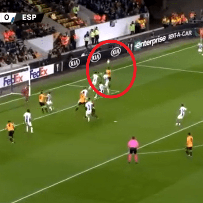 Siempre él: Raúl Jiménez la peinó y Diego Jota apareció por atrás para el primer gol de Wolves