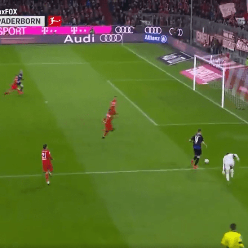 ¡¿Qué hizo Neuer?! Insólito el gol que le metieron al Bayern Múnich