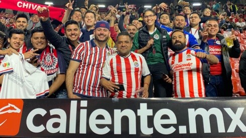 La afición rojiblanca en Tijuana se hizo bien presente en las tribunas del Estadio Caliente