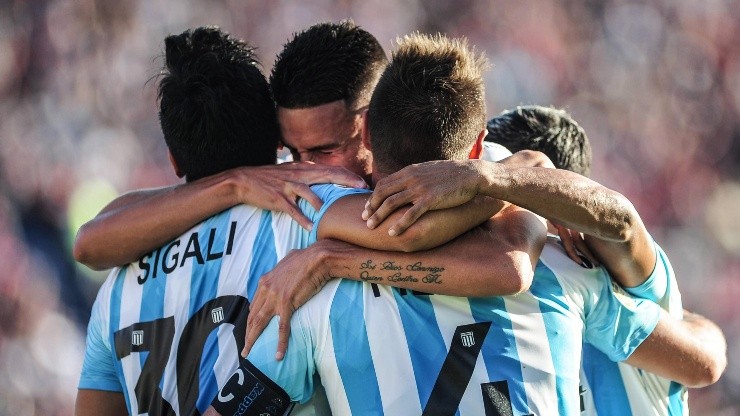 Racing jugó un partidazo y ganó otro clásico: hundió aún más a San Lorenzo