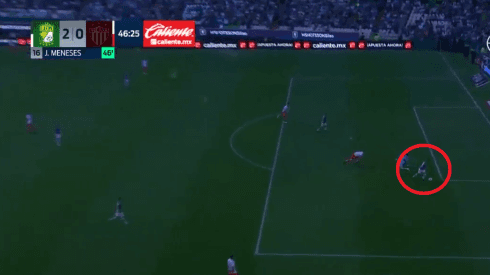 ¡Terrible error de Necaxa! Jean Meneses anota su segundo gol para León