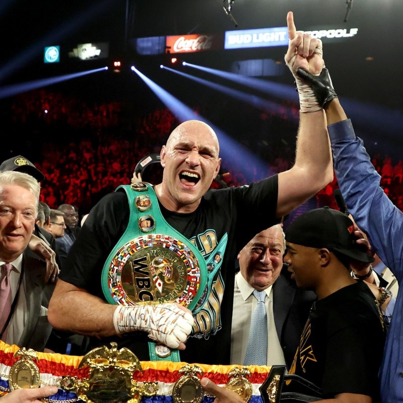 ¡Que viva el Rey! Tyson Fury venció por TKO 7 a Deontay Wilder