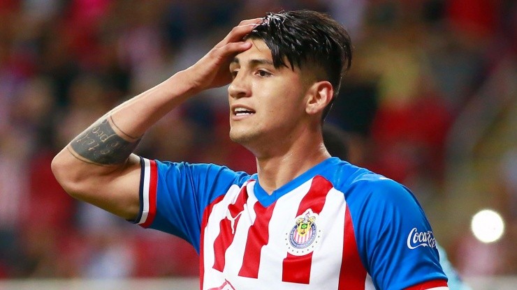 Alan Pulido dice que vive con miedo.