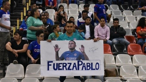 Aficionados envían apoyo a Aguilar en duelo por Concachampions.