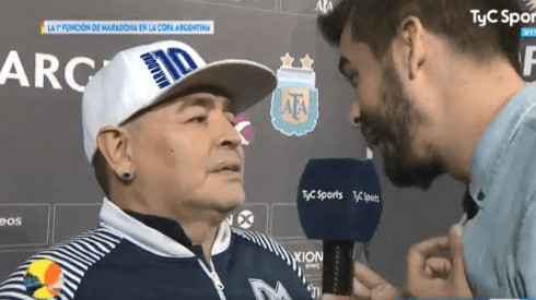 La épica respuesta de Maradona sobre darle un abrazo a Riquelme