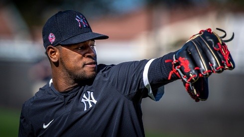 Yankees Luis Severino warms up right arm in spring training in 2020