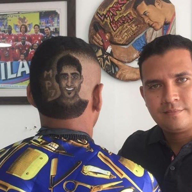 El 'look' de moda: hincha se cortó el pelo con un gran tributo a Matías Pisano