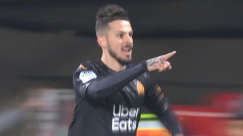 Abajo del arco: Benedetto volvió a meter un gol con Olympique de Marsella