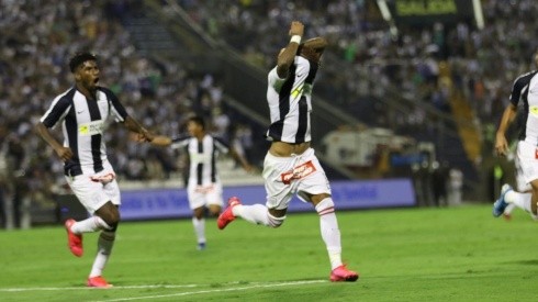 Arroé marcó el 1-0 definitivo de Alianza Lima.