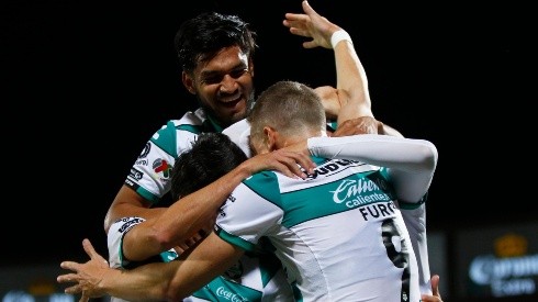 Santos venció a Atlas y se metió en la Liguilla