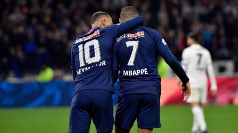 Aparecieron Mbappé y Neymar para salvar al PSG ante Lyon y pasar a la final