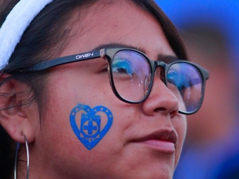 Cruz Azul vs Xolos con mujeres gratis al Azteca por el 8M