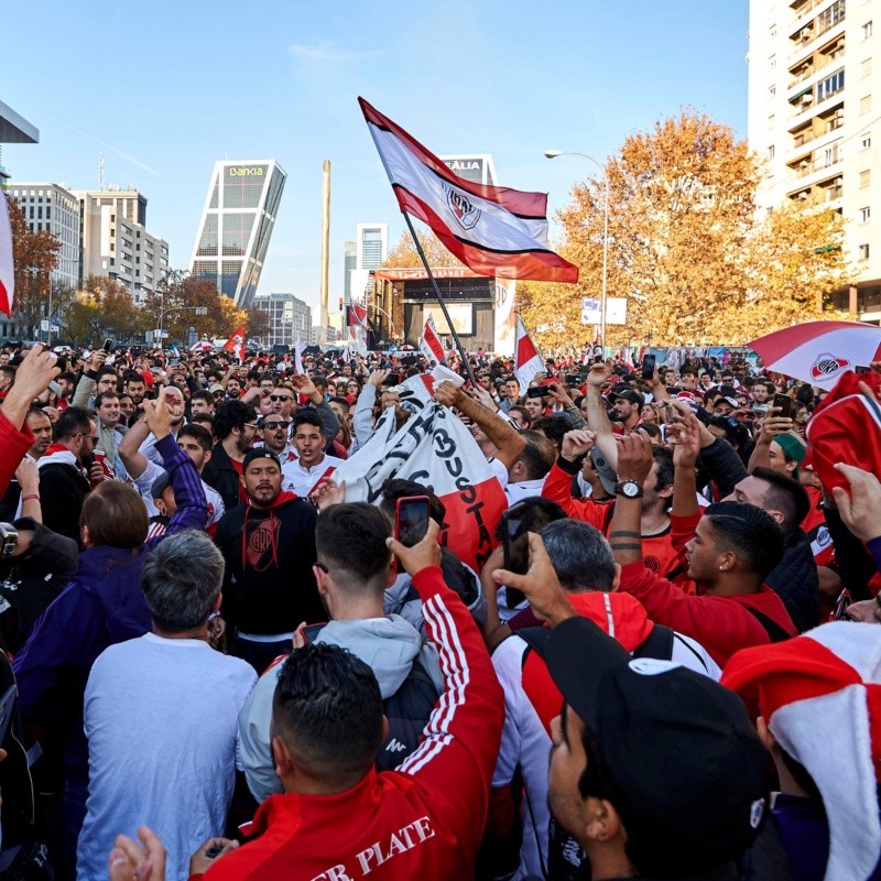 Los hinchas de River metieron tendencia en Twitter: "Felices 15"