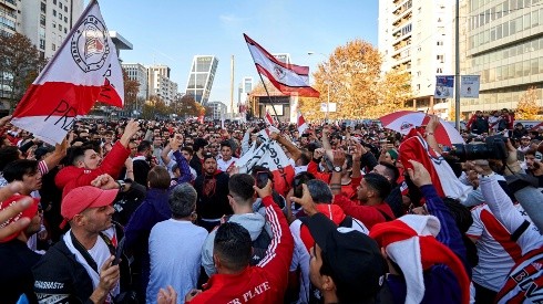 Los hinchas de River metieron tendencia en Twitter: "Felices 15"