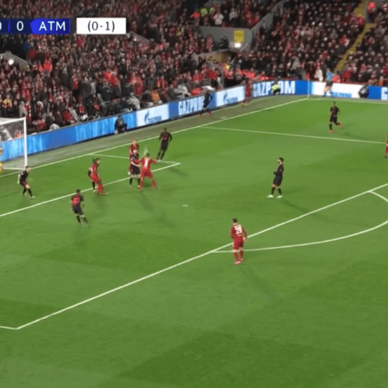 No lo marcaba nadie, Wijnaldum puso la cabeza y metió el 1-0 para Liverpool