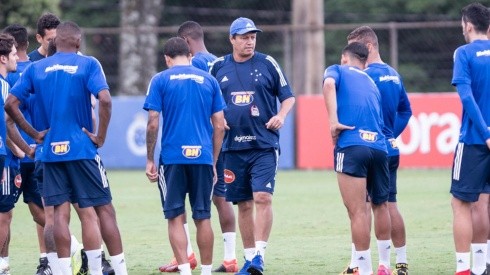 Cruzeiro terá estreia de reforços contra o Coimbra