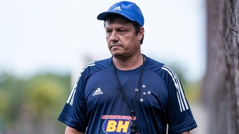 Adilson Batista é demitido do comando do Cruzeiro