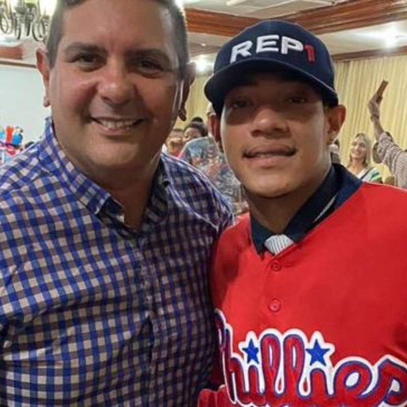 Phillies firman a prospecto venezolano de 18 años por una cifra millonaria