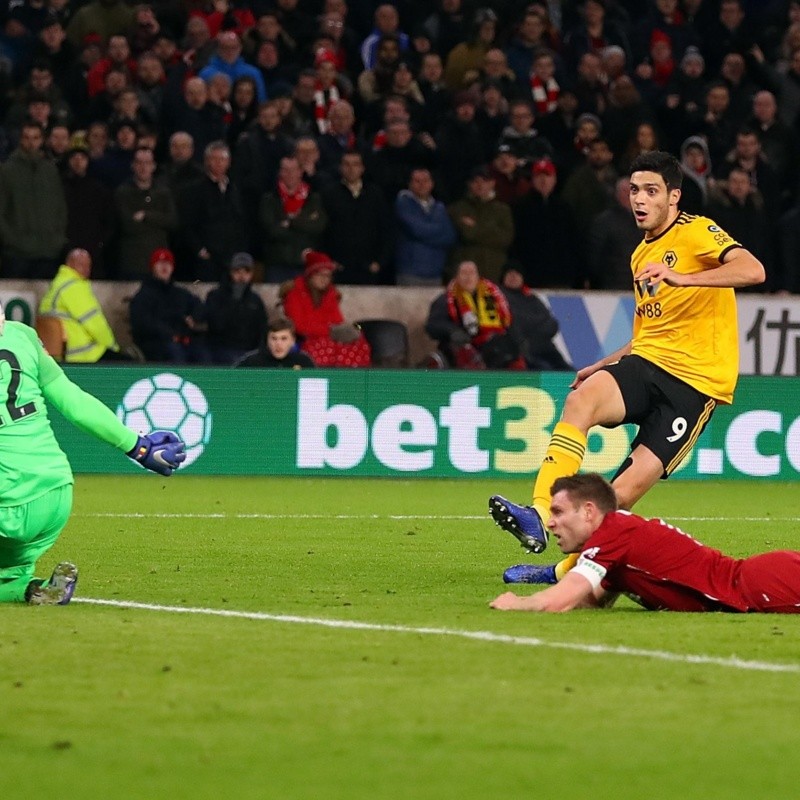 Wolves le presumió al Liverpool el gol de Raúl Jiménez que los eliminó de la FA Cup