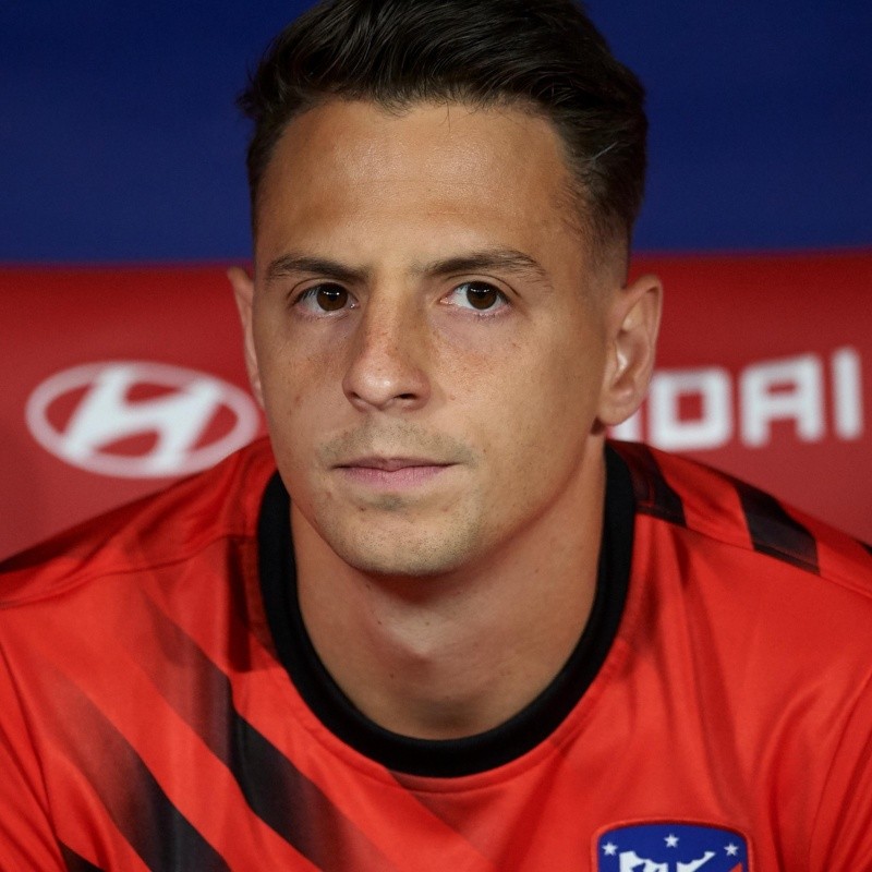 Santiago Arias aprovecharía en río revuelto para llegar a un grande de Italia