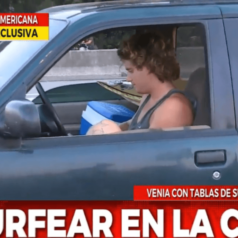 Carrozza definió a los surfistas: "Serían como los rugbiers de mar"