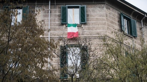 Llora Italia: 969 muertes en las últimas 24 horas