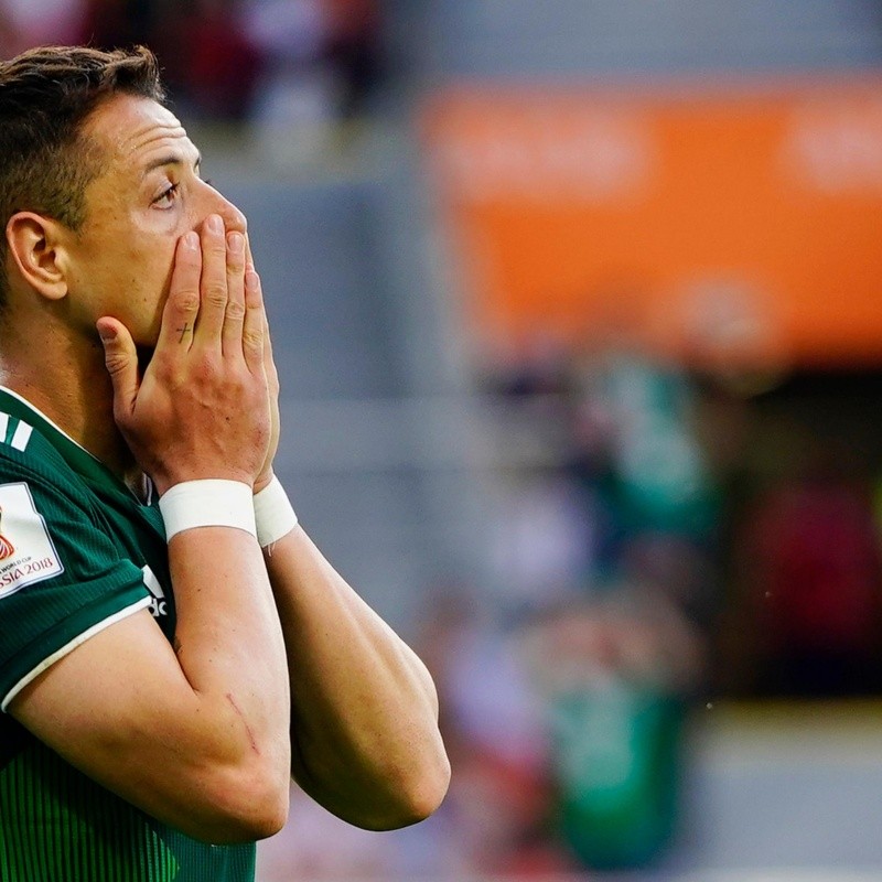 No puede ser cierto: FIFA se burló del 'oso' del Chicharito Hernández en el Mundial 2014