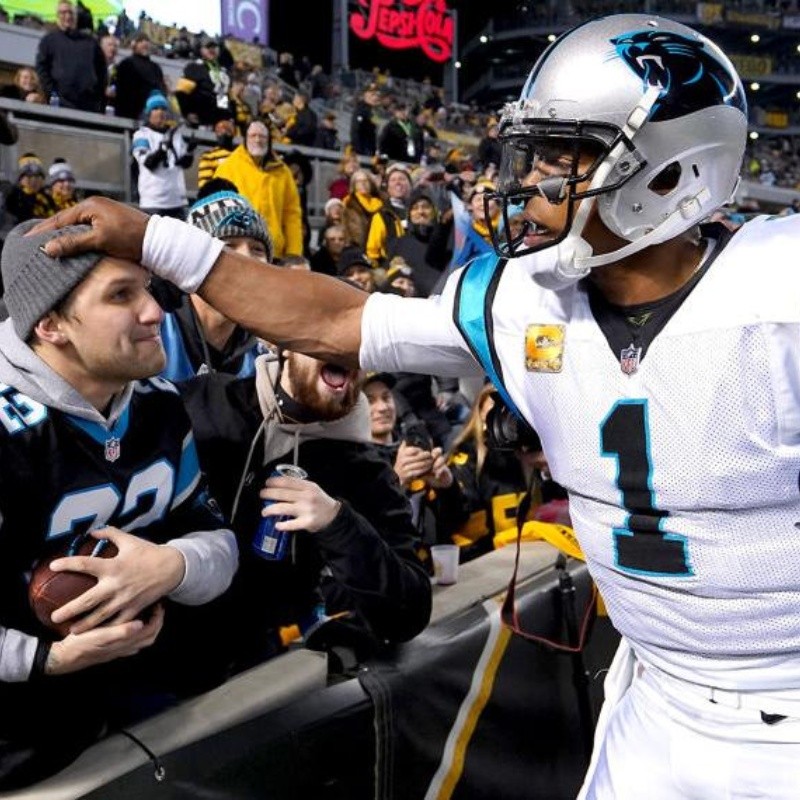 El #CamNewtonSpecialDay: un homenaje de los aficionados de los Panthers al QB