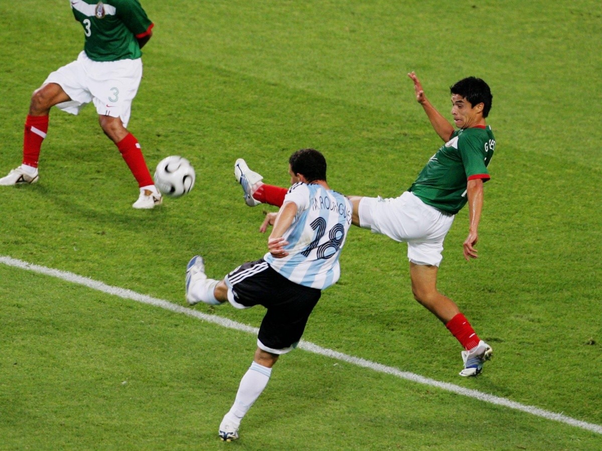 Maxi Rodriguez Recordo Su Historico Gol A Mexico En El Mundial 2006 Si Pateo 10 Millones De Veces Mas Puede Terminar En La Tribuna Bolavip