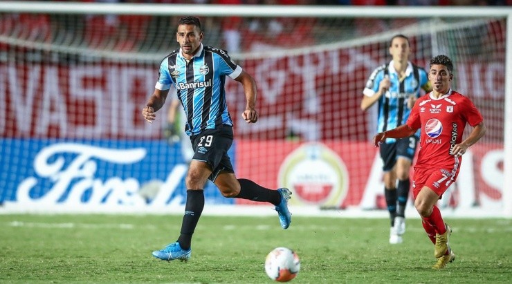 Diego Souza é um dos 7 jogadores do Grêmio com vínculo até dezembro. Foto: Lucas Uebel/Divulgação