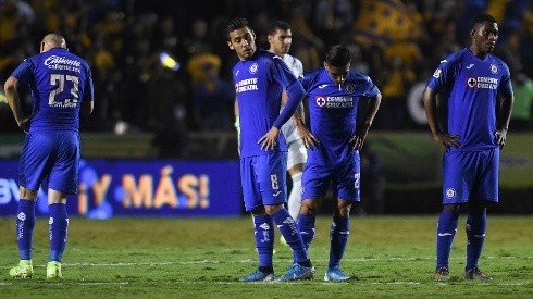 Alfredo Álvarez confirma que bajarán los sueldos del plantel de Cruz Azul