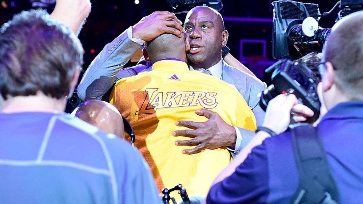 Magic Johnson y un emotivo mensaje por llegada de Kobe al Salón de la Fama