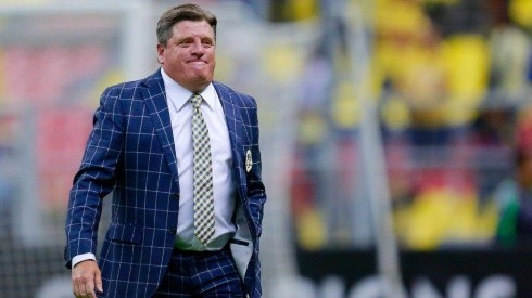 Club América manager Miguel Herrera.