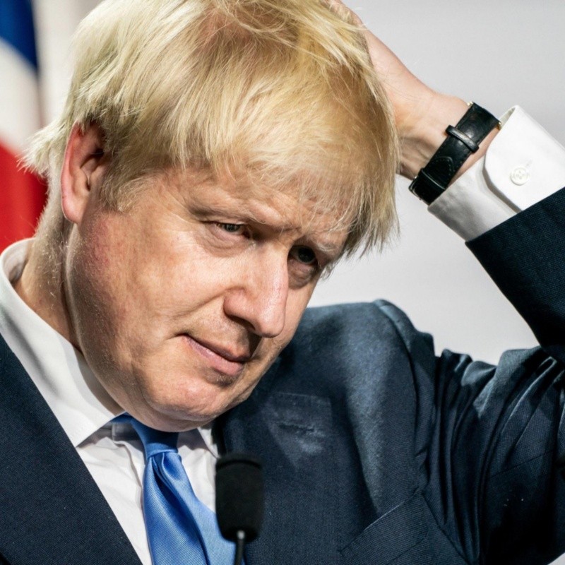 Primer ministro británico Boris Johnson sale de cuidados intensivos