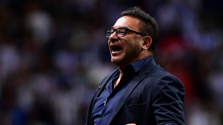 Antonio Mohamed reveló cómo le planteó el partido al Liverpool de Klopp