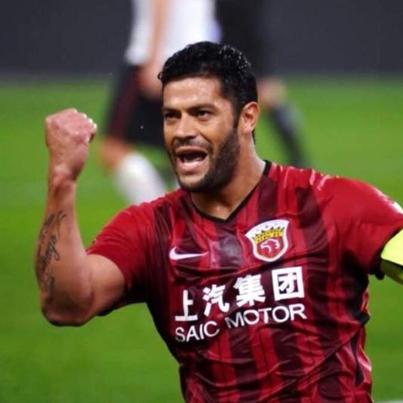 Anderson Barros define estratégia ousada para tirar Hulk do futebol chinês