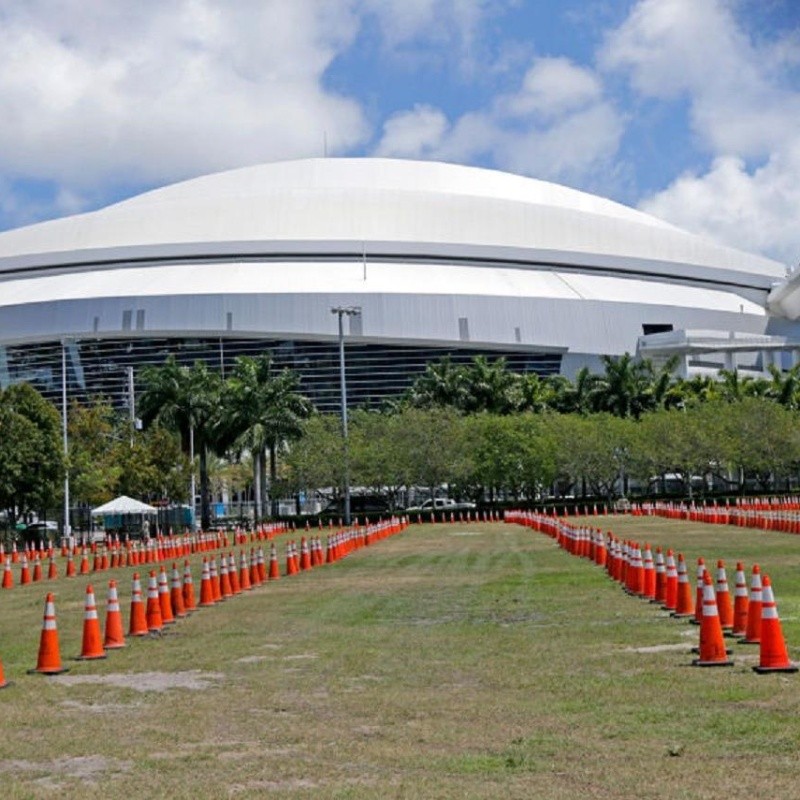 La solidaridad de los Marlins no tiene límite: donarán comida en su estadio