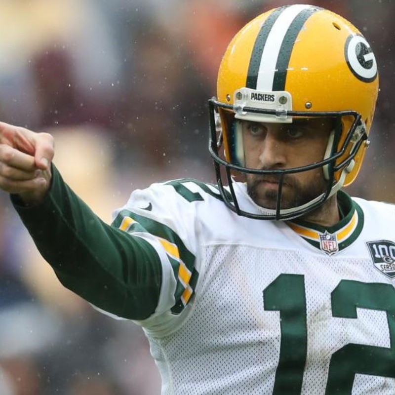 ¿Me trajeron reemplazo?: Rodgers predijo que un QB llegaría y así lo recibió